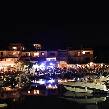 Grazioso Bilocale A In Costa Smeralda